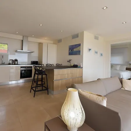 Clos Des Iles, Havre De Paix Vue A 10 Minutes Du Palais Vallauris